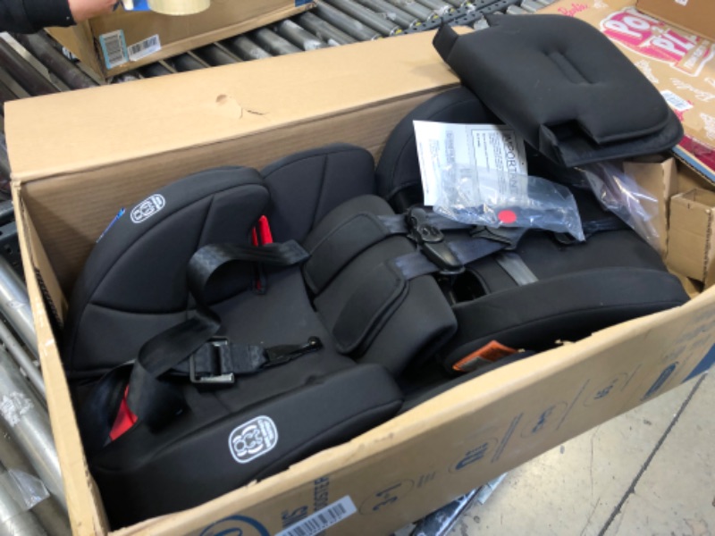 Photo 2 of Graco Tranzitions 3 in 1 Harness Booster Seat, Proof Tranzitions Black