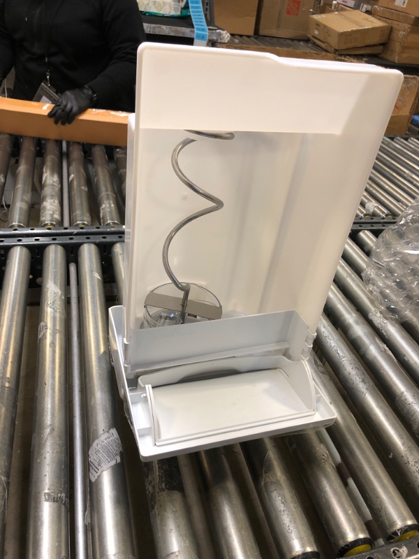 Photo 1 of D7824706Q ICE MAKER FOR REFRIDGERATOR
