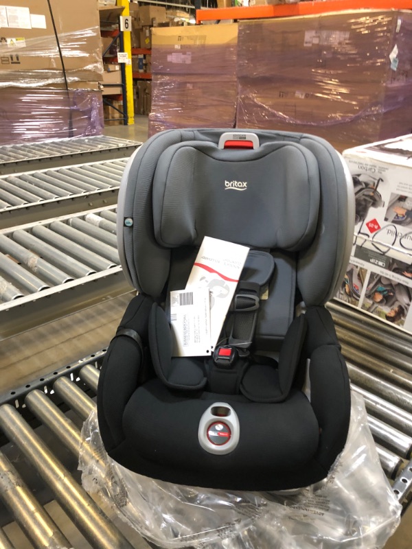 Photo 2 of Britax Advocate Clicktight Convertible Car Seat, Black Ombre SafeWash Black Ombre Advocate