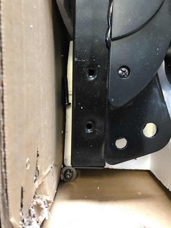 Photo 1 of CIRCUIT FITNESS Deluxe Foldable Magnetic Rowing Machine with 8 Resistance Settings/Transport Wheels/LCD Monitor Standard - VERY USED. POSSIBLE MISSING HARDWARE. PARTS ONLY