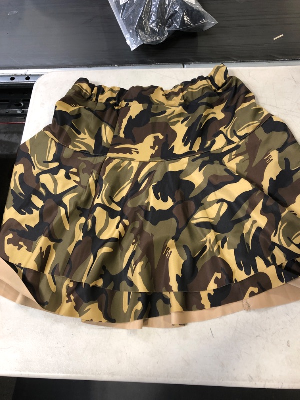 Photo 1 of CAMO SKIRT GREEN XL