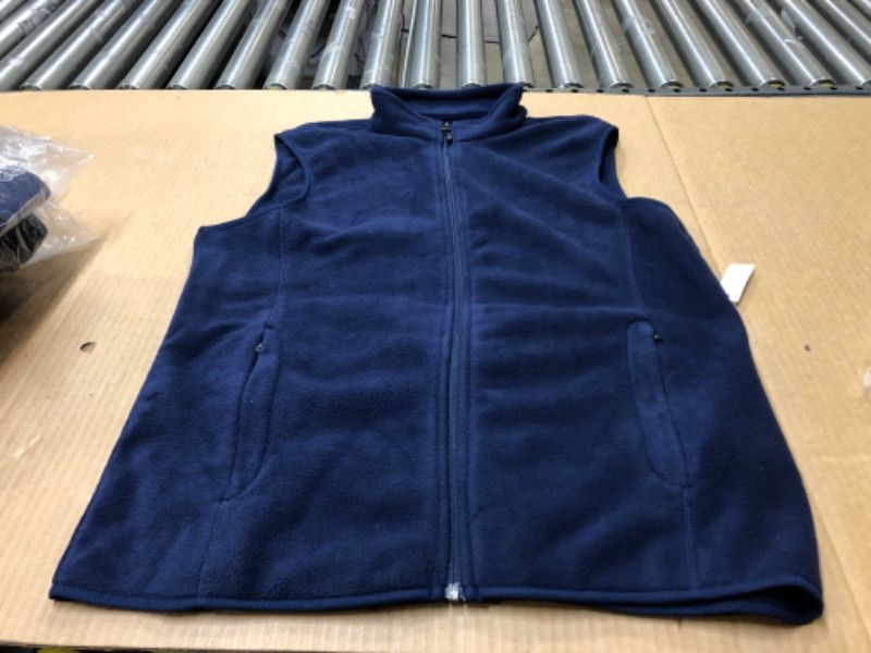 Photo 2 of Amazon Essentials Men's Full-Zip Polar Fleece Vest (Available in Big & Tall) Polyester Navy Medium