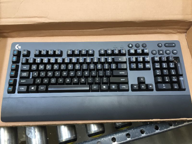 Photo 2 of Logitech G613 LIGHTSPEED Wireless Mechanical Gaming Keyboard, Multihost 2.4 GHz + Bluetooth Connectivity *** MISSING " - " KEY ***