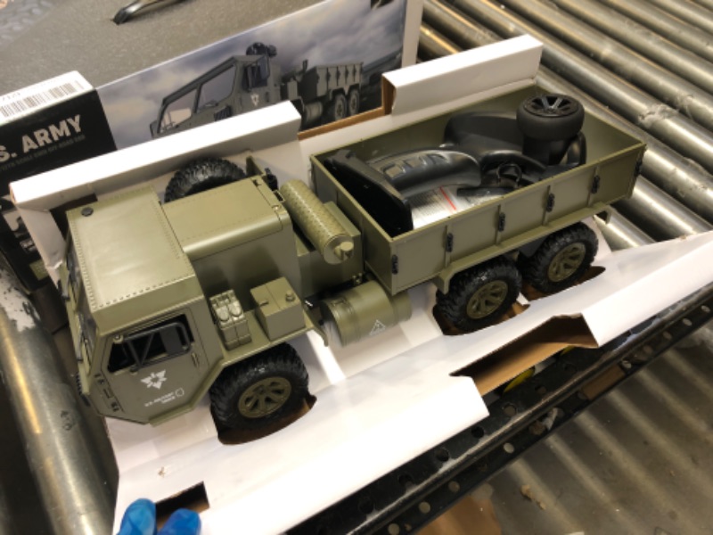 Photo 2 of GoolRC RC Military Truck, 1:12 Scale 6WD Remote Control Car, 2.4GHz Army Cars All Terrain Off-Road Truck, Electric Toy Vehicle Gift for Adults and Kids Boys UNABLE TO TEST BUT LOOKS NEW 