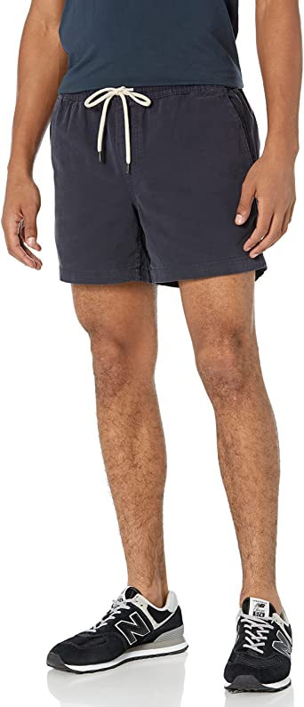 Photo 1 of Amazon Essentials Men's Slim-Fit 5" Pull-on Comfort Stretch Canvas Short