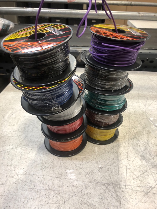 Photo 2 of 18 Gauge Copper Clad Aluminum Low Voltage Primary Wire in 10 Color Pack, 100 feet Roll (1000 feet Total) for 12V Automotive Harness Car Video Stereo Wiring. Also in 4 Color Set
