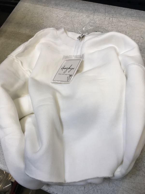 Photo 2 of Amazhiyu Women Cropped Sweatshirt Long Sleeves Pullover Fleece Crop Tops White Medium
