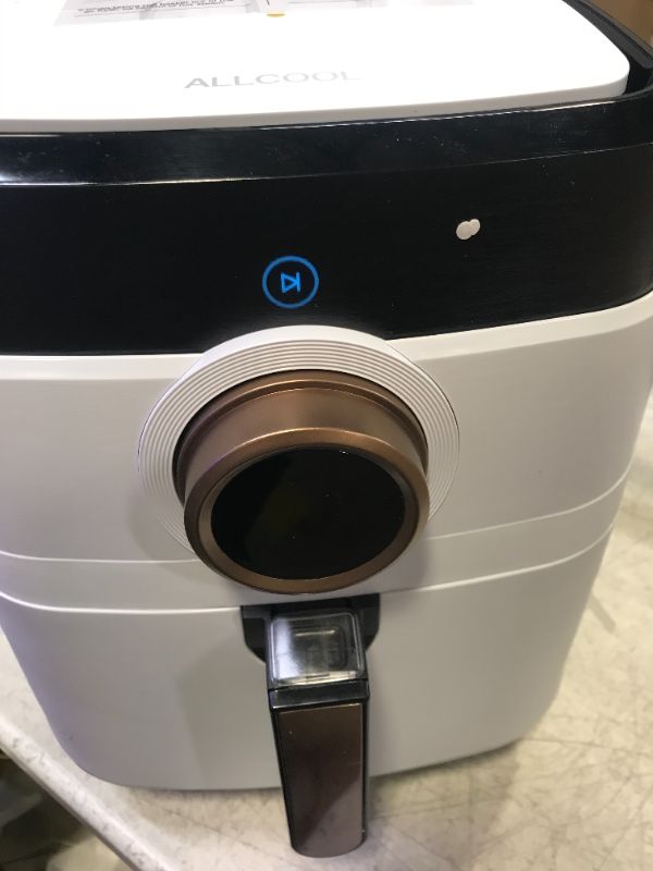 Photo 4 of Air Fryer, Airfryer Oven Large Air Fryer 1700W 8-in-1 with Touch Screen Air Fryers Detachable Dishwasher Safe Nonstick Basket Freidora de Aire 36 Recipes BPA & PFOA Free 5.8 QT White Air Fryer --HANDLE IS BROKEN-- 