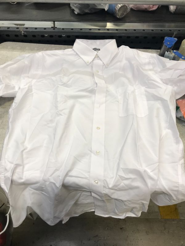 Photo 2 of  Men's Regular Fit Short Sleeve Shirts,  Button-Up Casual Poplin Shirt- SIZE 17
