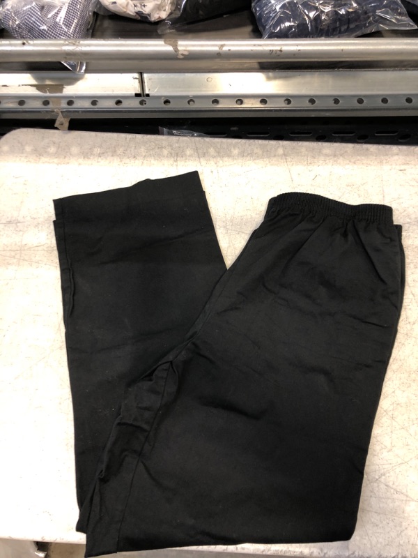 Photo 3 of Alfred Dunner All Around Elastic Waist Cotton Medium Twill Pants-- size 16 - Color Black