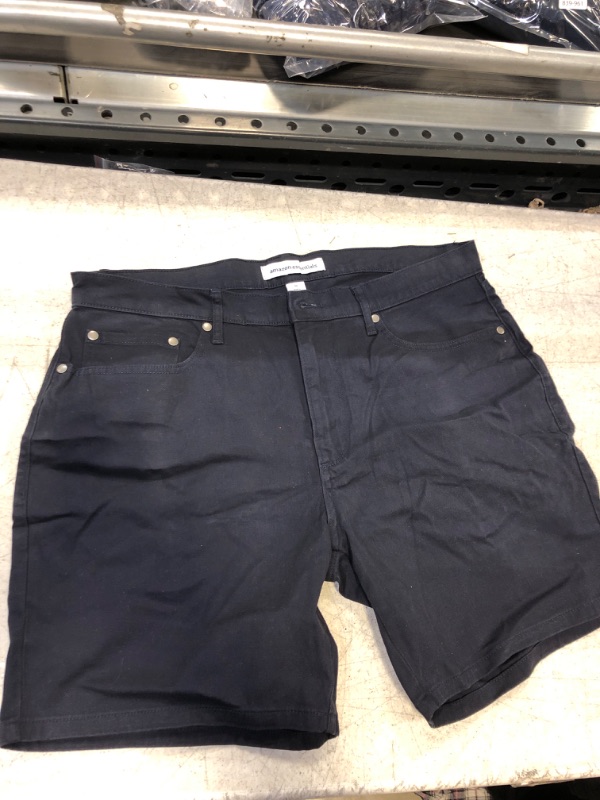 Photo 1 of Amazon Essentials Men's Straight-Fit 7" Inseam Stretch 5-Pocket Short- Size 14