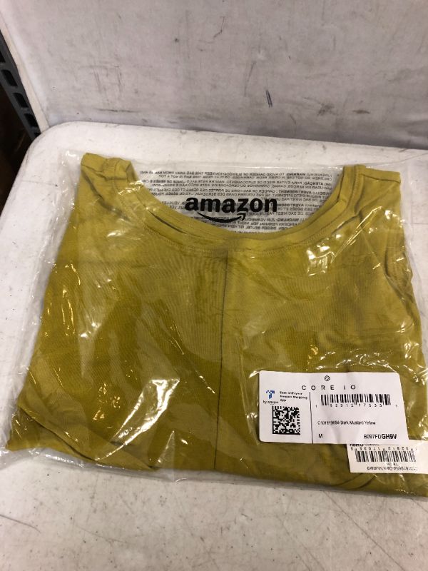 Photo 2 of Amazon Essentials Women's Soft Cotton Knot Front Cropped Yoga Tank    MEDIUM
