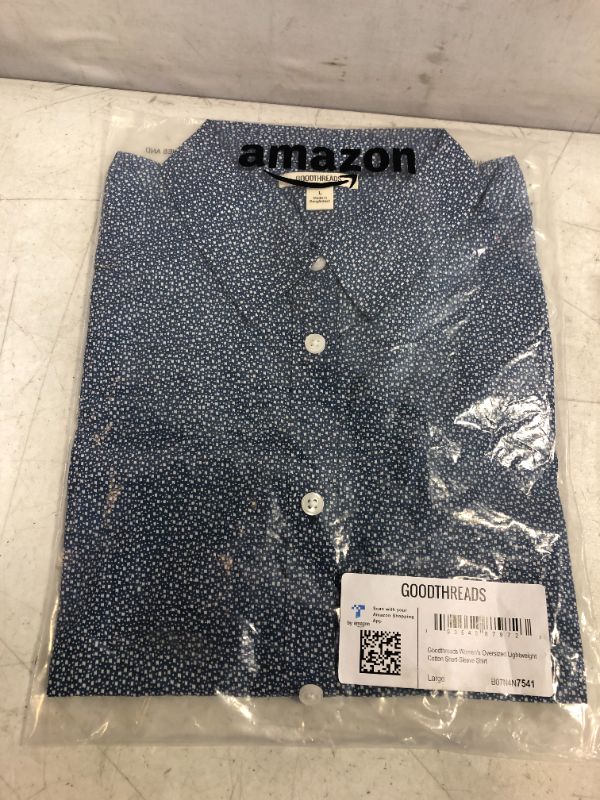 Photo 2 of Amazon Brand - Goodthreads Women's Oversized Lightweight Cotton Short-Sleeve Shirt  LARGE
