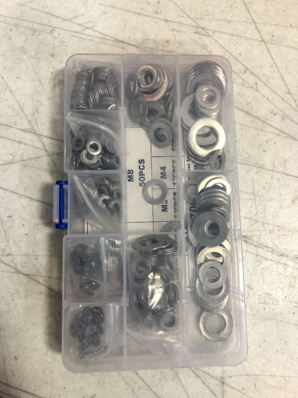 Photo 2 of 304 Stainless Steel Flat Washers Assortment Set,Socell 700pcs 9 Sizes Lock Metal Flat Washers for Bolt Screws Hardware Assortment kit