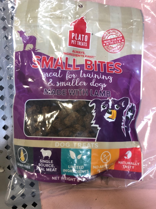 Photo 1 of PLATO Small Bites Natural Training Dog Treats - Real Meat - Grain Free - Made in The USA - Lamb Flavor, 6 Ounces Lamb 6 Ounce (Pack of 1) *** EXP 2-22-23 ***