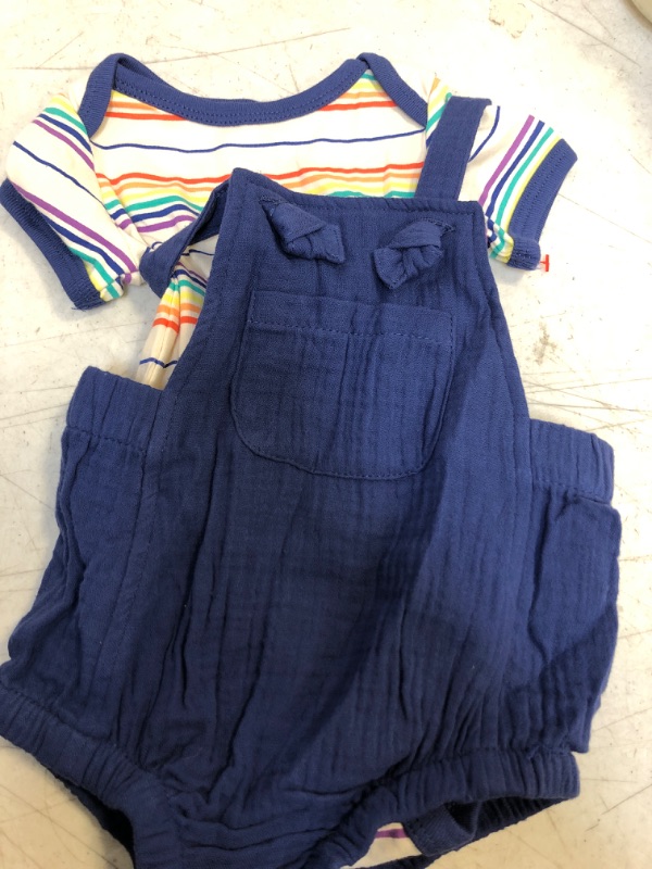 Photo 2 of Baby Boys' 2pc Gauze Navy Bubble Top & Bottom Set - Cat & Jack™ Navy Blue. , SIZE 0-3 MONTHS 