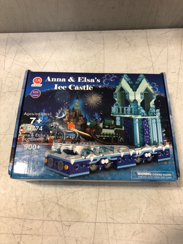 Photo 2 of Educiro Frozen Ice Princess Castle with Reindeer Sven moveable Toy Building Set for Kids, Girls, and Boys Ages 8-12,( 912 Pieces ) Anna-Elsa's Toys Gift Ideas B774  -- FACTORY SEALED --