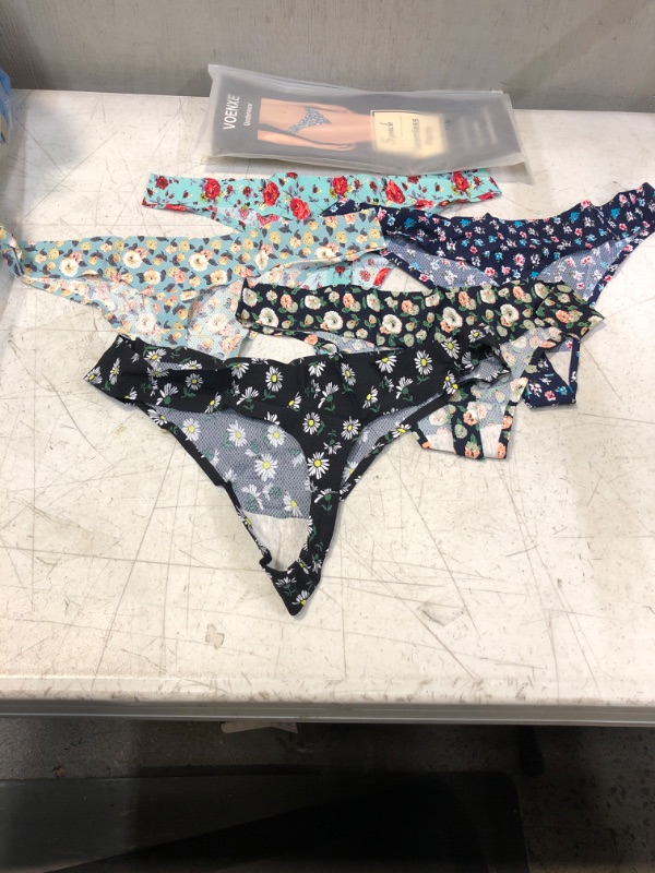 Photo 2 of 5 pack of seamless panties 
