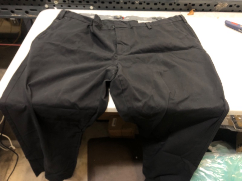 Photo 2 of Dockers Men's Classic size 50-------------