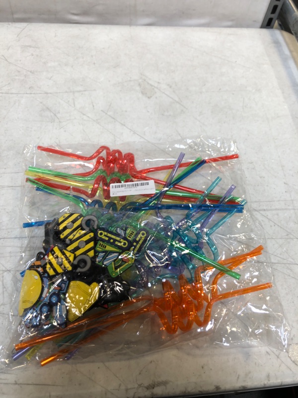 Photo 2 of 21 pcs engineering vehicle 7 Designs with 2 Cleaning Brushes,Reusable Party Straws Great for Excavator Bulldozer Blender theme Birthday as Party Favors and Party Supplies