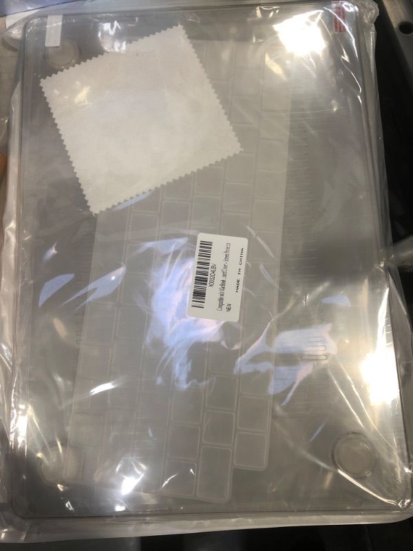 Photo 1 of AKIT Compatible with MacBook Pro 14 Inch Case 2023 2021 2022 Release A2779 A2442 M2 M1 Pro/Max Chip & Touch ID & Retina, Crystal Clear Plastic Laptop Hard Shell Case +Keyboard Cover+Screen Protector 2023 2022 2021 Mac Pro 14 A2779 A2442 Crystal Clear