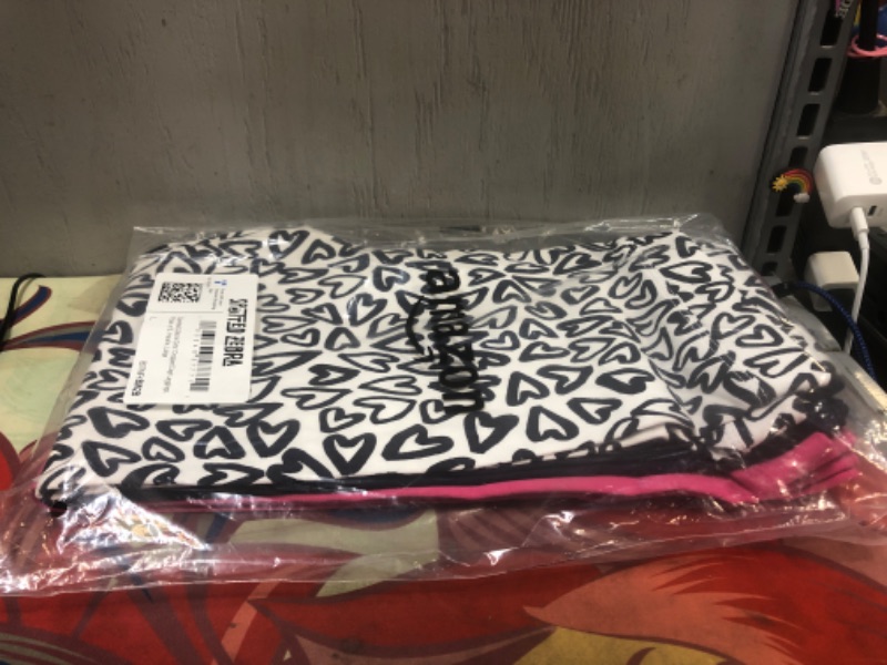 Photo 2 of  size L ----Spotted Zebra Girls and Toddlers' Cropped Capri Leggings, Multipacks 3 Pink/Navy/White, Cheetah Large