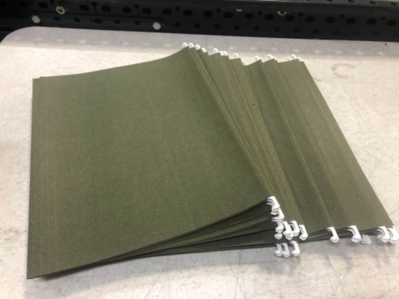 Photo 2 of Blue Summit Supplies Extra Capacity Hanging File Folders, 25 Reinforced Hang Folders, Heavy Duty 4 Inch Expansion, Designed for Bulky Files and Charts, Letter Size, Standard Green, 25 Pack
Visit the Blue Summit