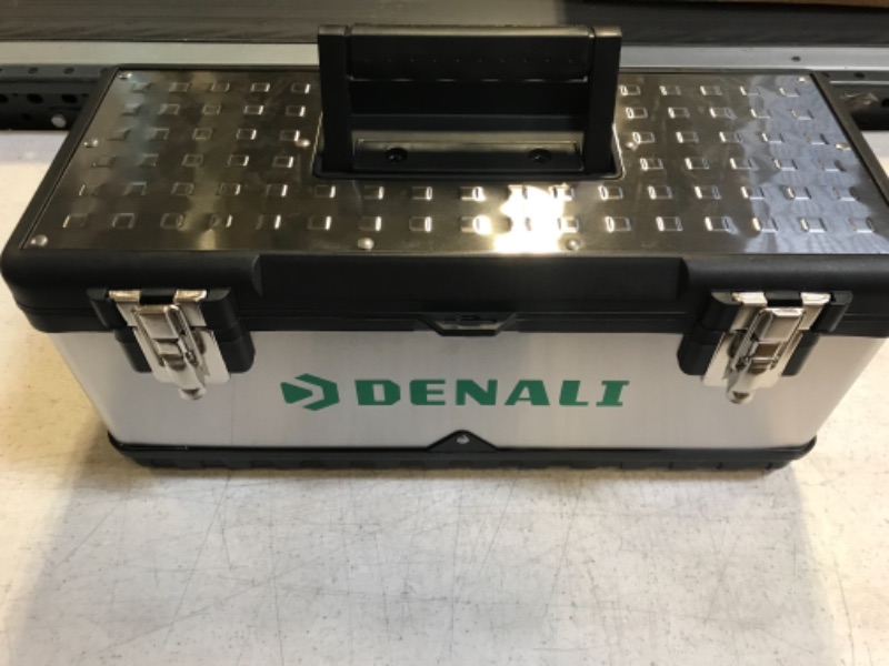 Photo 3 of Amazon Brand - Denali Tool Box with Metal Latches, 20-inch