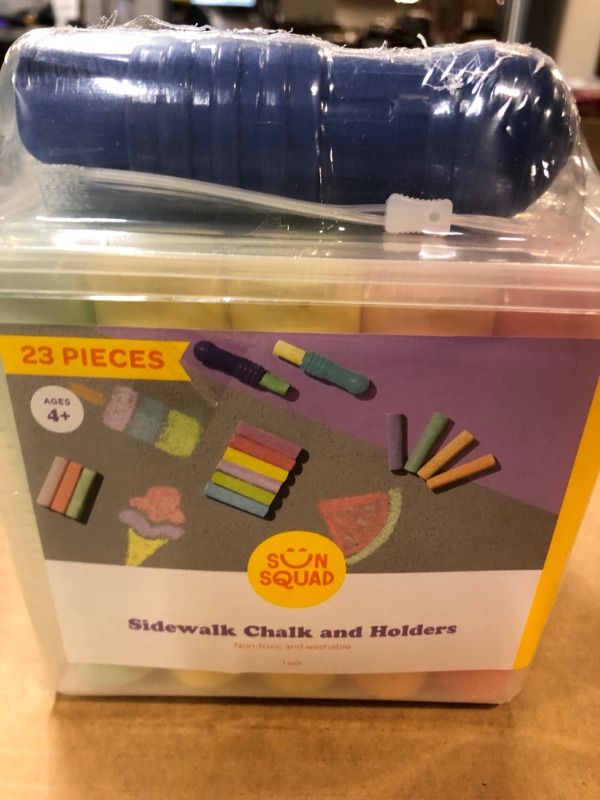 Photo 2 of 20pc Chalk Set &#38; Bucket with 2 Holders - Sun Squad&#8482;