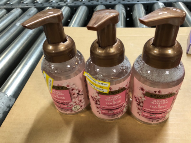 Photo 1 of 3 PCS--- FOAMING HAND SOAP / CHERRY BLOSSOM & TA ROSE 