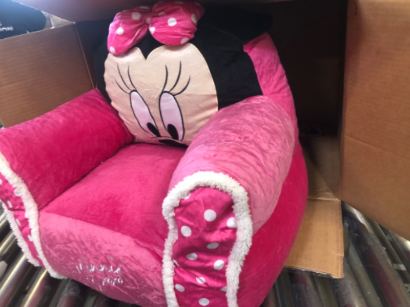 Photo 4 of Idea Nuova Disney Minnie Mouse Figural Bean Bag Chair with Sherpa Trim, Ages 3+, Pink