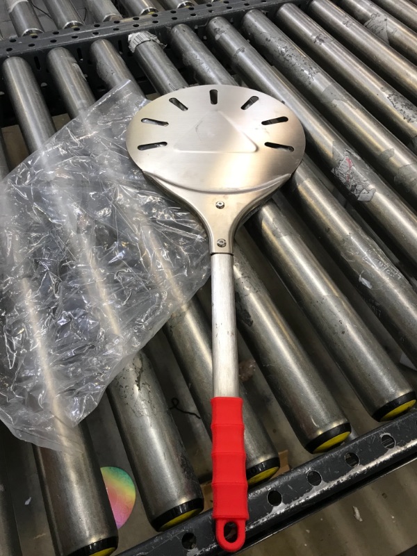 Photo 1 of 24 inch pizza tool