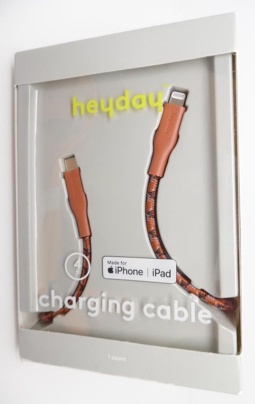 Photo 1 of Heyday 4' USB-C to LTNG Braided Charging Cable Fits iPhone & iPad - Rose Pink
