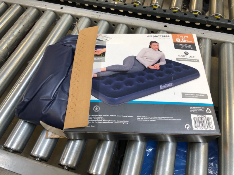 Photo 2 of Bestway Single High 8.5" Air Mattress - Twin
