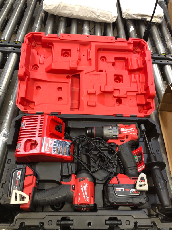 Photo 3 of "Milwaukee 3697-22 M18 FUEL 18V Cordless 2-Tool Combo Kit W/ 5.0AH Batteries"
DIRTYYY-------
