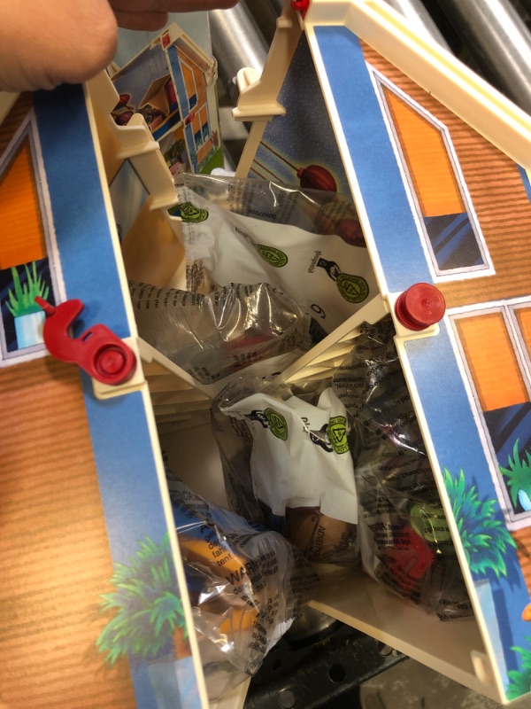 Photo 3 of Playmobil Take Along Dollhouse
