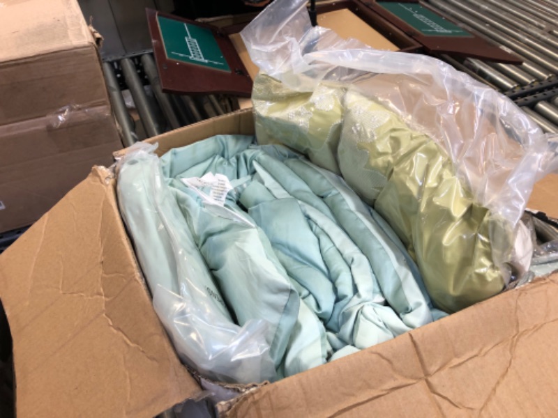 Photo 4 of Madison Park Athena Jacquard Comforter Set – Ultra Soft Microfiber Bedroom Comforters, All Season Cozy Bedding with Matching Shams, California King(104"x92"), Seafoam Green 8 Piece Seafoam Green Cal King(104"x92") ------ OUT OF THE BOX NEW