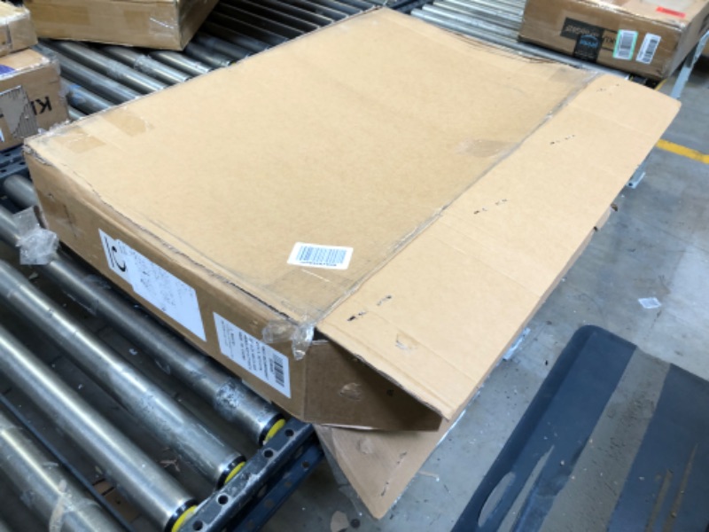 Photo 1 of DWVO Complete Radiator Compatible with 2001-2004 Chrysler Town & Country Plymouth Voyager, Compatible with 2001-2004 Dodge Caravan Grand Caravan 3.3L 3.8L 6 Cyl DWRD1011 ---- FACTORY SEALED