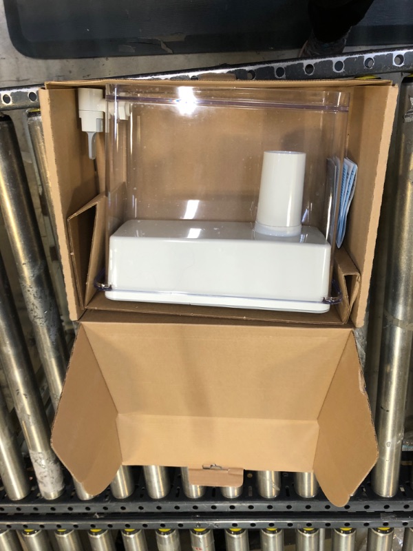 Photo 1 of Brita XL Water Filter Dispenser for Tap and Drinking Water with 1 Standard Filter, Lasts 2 Months, 27-Cup Capacity, BPA Free, Grey **DIRTY** 
