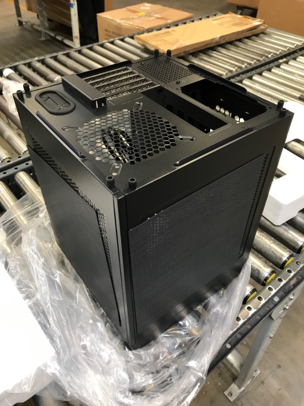 Photo 4 of Thermaltake Core V21 SPCC Micro ATX, Mini ITX Cube Gaming Computer Case Chassis, Small Form Factor Builds, 200mm Front Fan Pre-installed, CA-1D5-00S1WN-00 Black Micro ATX V21