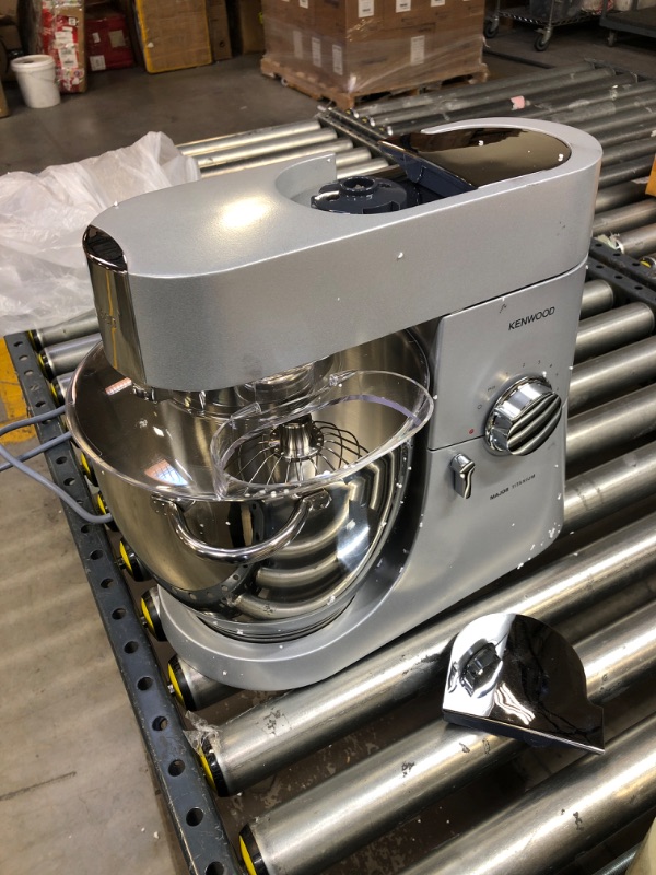Photo 1 of Kenwood KMM021 7QT Chef Titanium Kitchen Machine