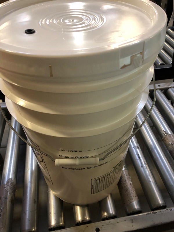 Photo 2 of 6.5 Gallon plastic fermenter with lid