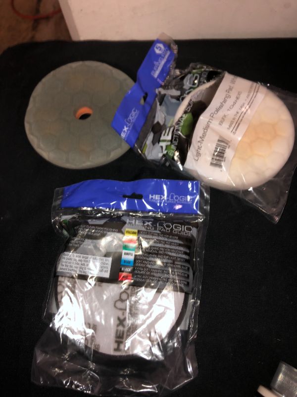 Photo 5 of Chemical Guys TORQ15DA 15MM Long-Throw Random Orbital Polisher Kit - 8 Items
