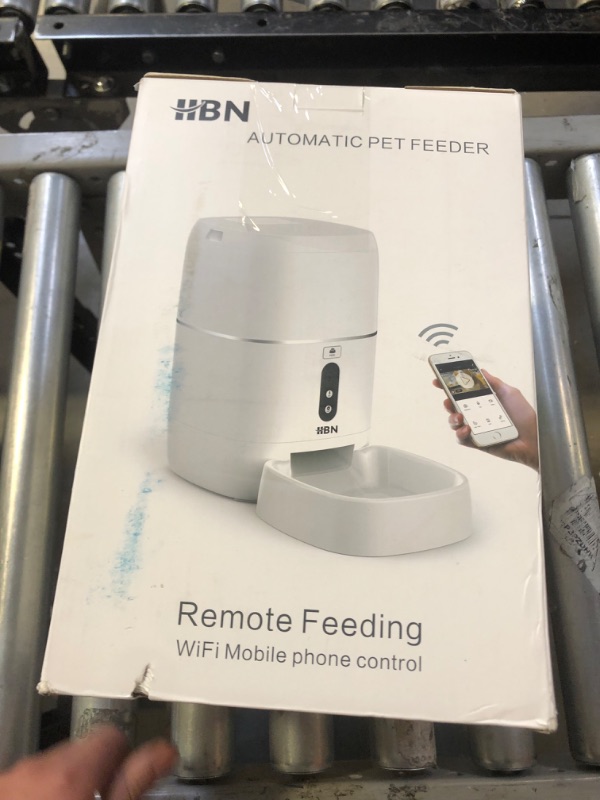 Photo 2 of automatic pet feeder remote feeding WI-FI 