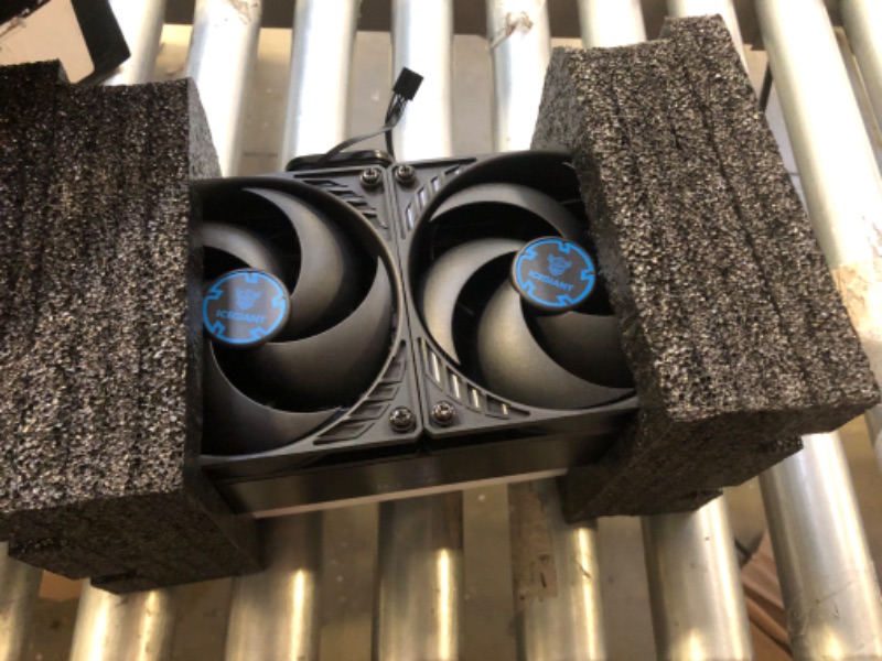 Photo 1 of IceGiant ProSiphon Elite CPU Cooler for Intel AMD Desktop Processors, Compatible with AMD Ryzen 7000, AM4, AM5, sTRX4, TR4 CPUs, Intel LGA 115x, 1366, 1200, 2011/2066
