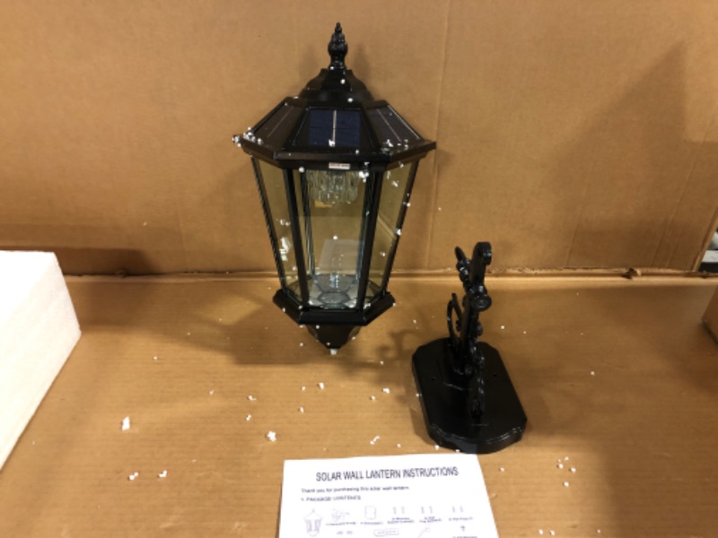 Photo 1 of  Black Solar Outdoor Post Light, Windsor Bulb, Cast Aluminum, 1-Light with 1 Mounting Options, 3-inch Fitter for Lamp Posts, F