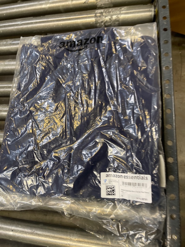 Photo 2 of Amazon Essentials Men's Medium Full-Zip Polar Fleece Vest (Available in Big & Tall) Polyester Navy 