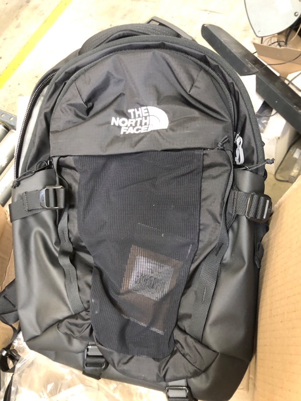 Photo 2 of The North Face Recon School Laptop Backpack One Size Tnf Black/Tnf Black