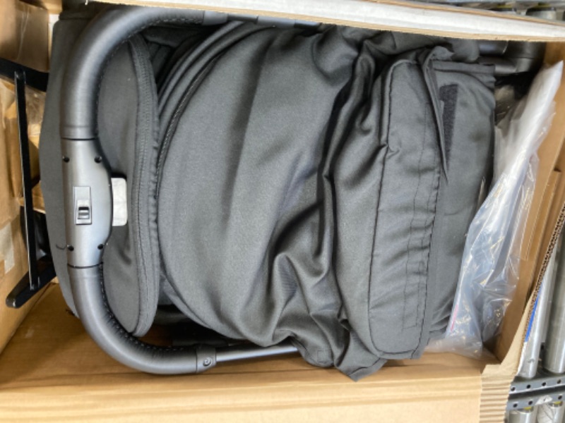 Photo 1 of Mompush Strollers Lithe V2 Black
