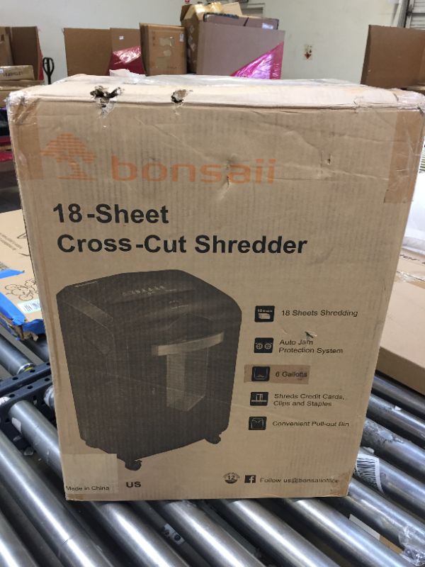 Photo 4 of Bonsaii C149-C Shredder and 24-Pack Lubricant Sheets